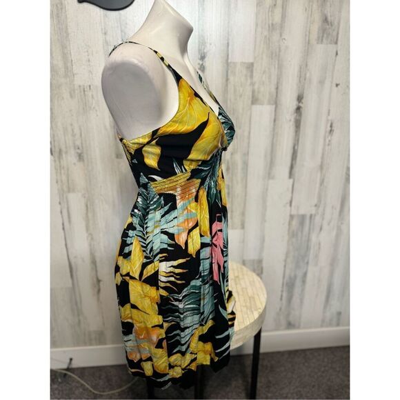 Summer dress - Picture 5 of 6